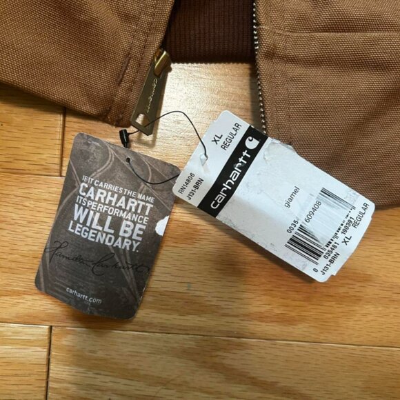 New with tags! Tan Carhartt Detroit jacket - Picture 2 of 4